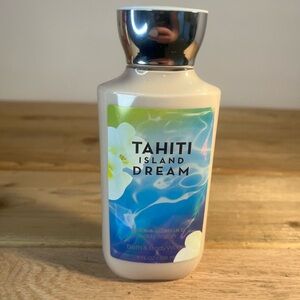 Bath & Body Works TAHITI ISLAND DREAM BODY LOTION 8 oz NEW.